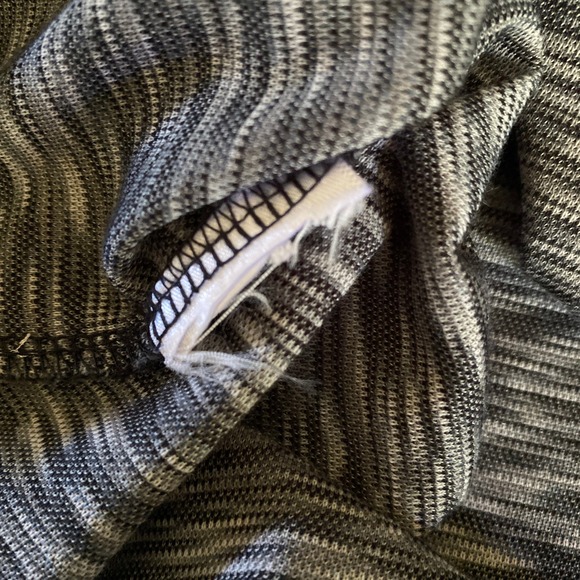 Tommy Bahama Men's Short-Sleeved Polo Shirt‎ Size XL Heathered Logo - Picture 5 of 5